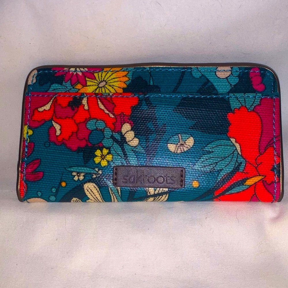 Sakroots wallet in excellent like new condition, Super cute design!